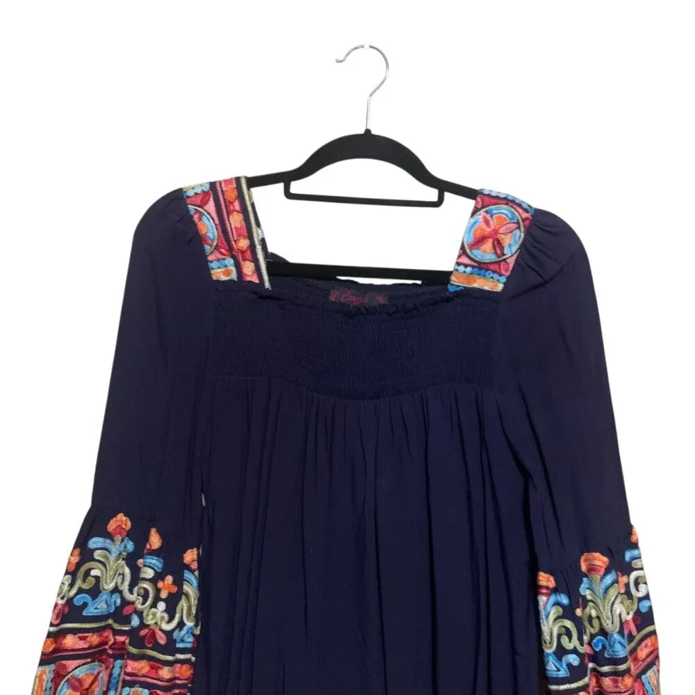 Cowgirl Legend Women’s Tunic Blue Turquoise Beads Embroidered‎ Peasant Blouse.
